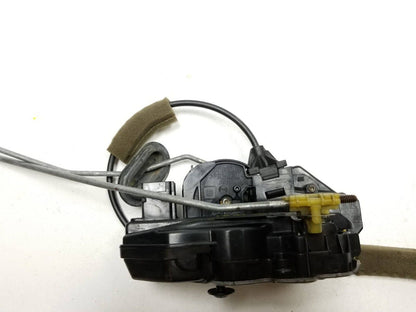 13 14 15 16 GMC Acadia Door Lock Latch Actuator Front Passenger Side Right OEM