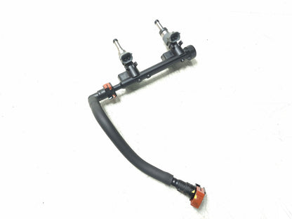 2019 Kawasaki Z400 Er400d Fuel Injector W/ Rail Assy OEM