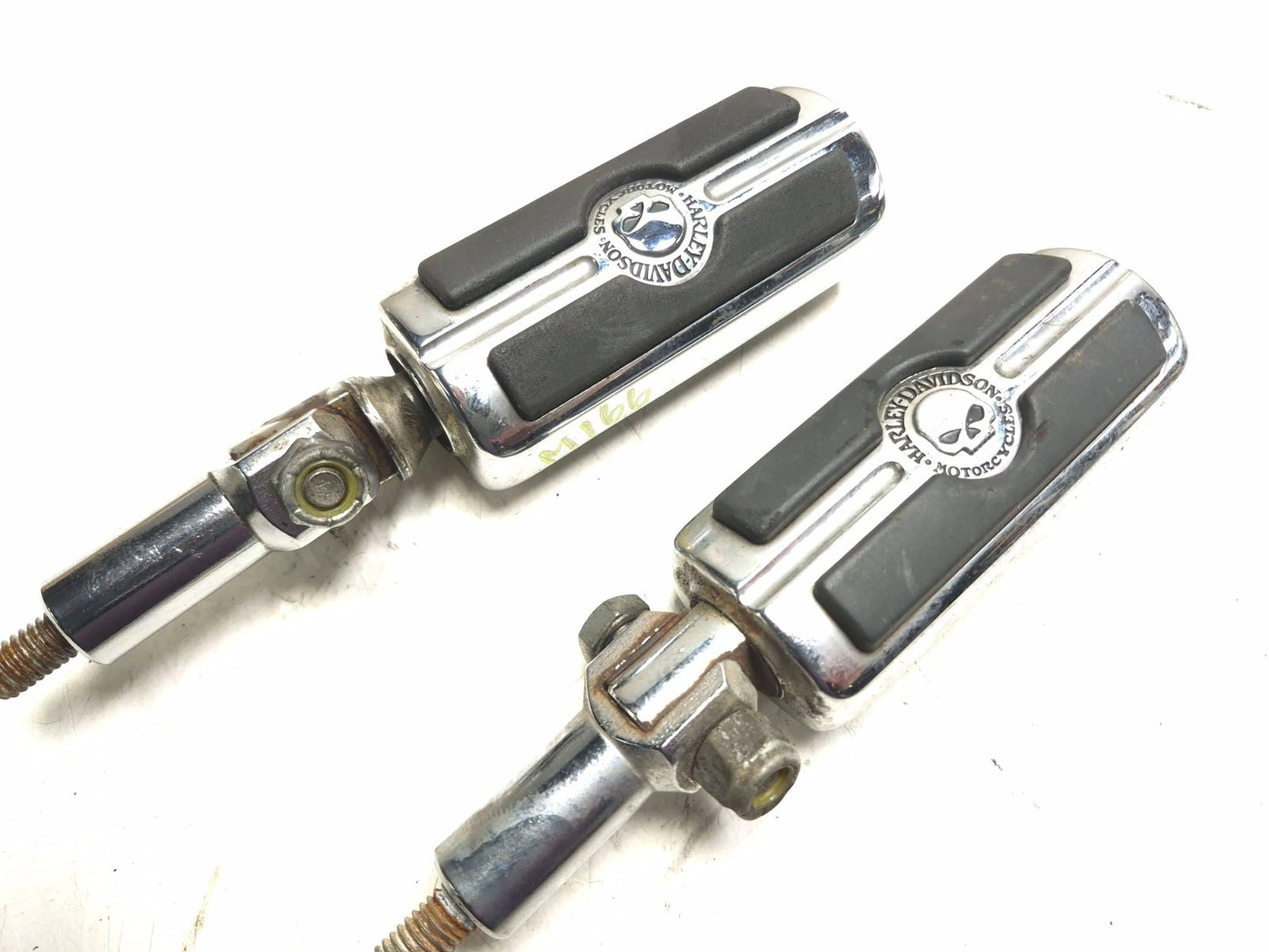 2004 Harley Softail Flstc Rear Foot Peg Left & Right OEM