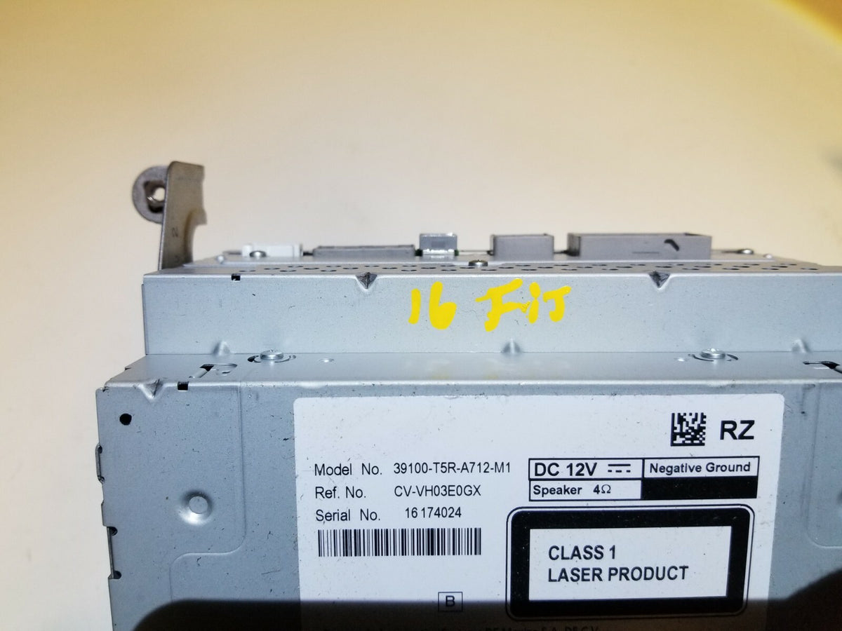 2016 Honda Fit Radio Receiver AM FM Cd Player OEM
