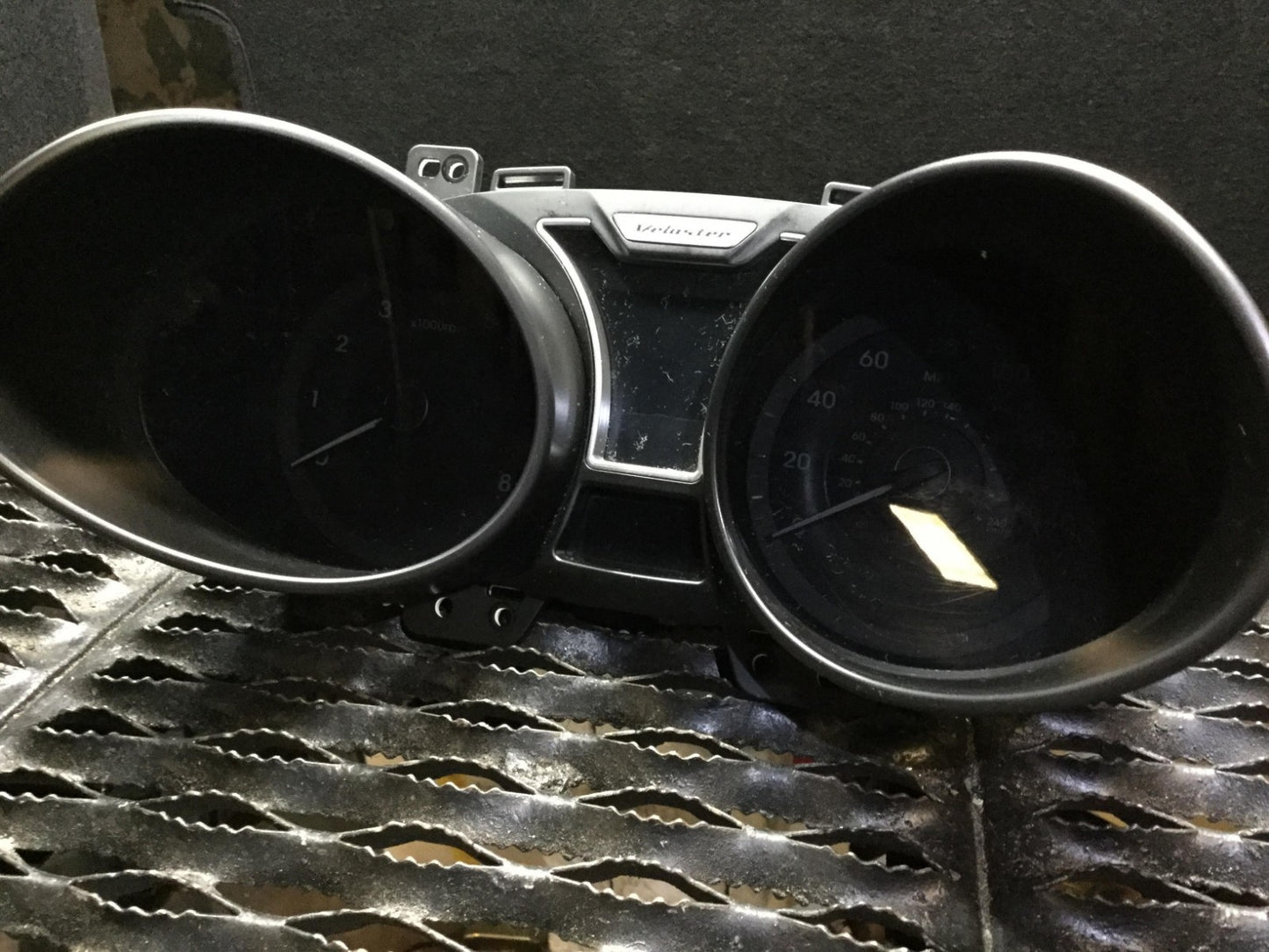 2013 Hyundai Veloster Instrument Cluster Speedometer OEM