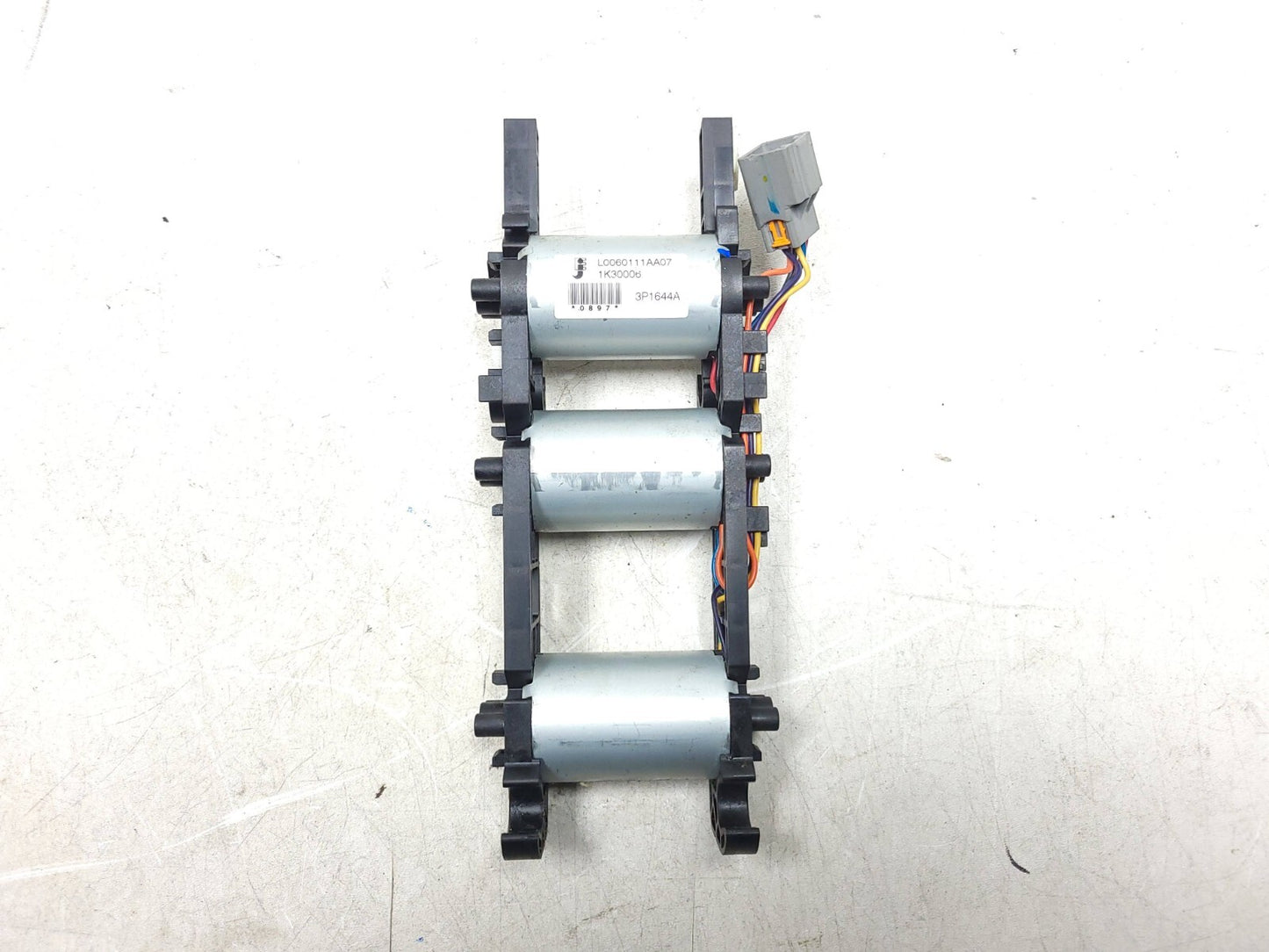 2013 Chevrolet Suburban Seat Adjustment Motor Driver Side Left OEM