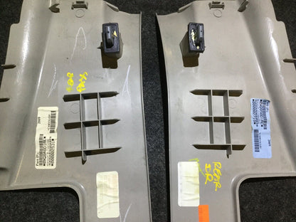 07 08 09 10 Sebring Right & Left Rear Door Sill Kick Plate Trim Cover Panel 2pcs