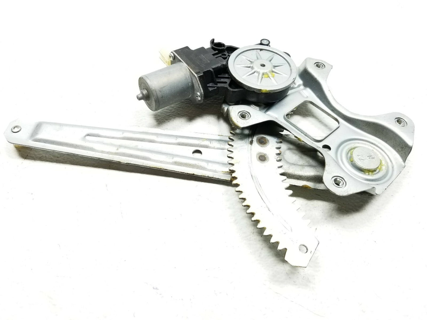 2017 Subaru Impreza Sport Rear Door Window Regulator Motor Passenger Side OEM