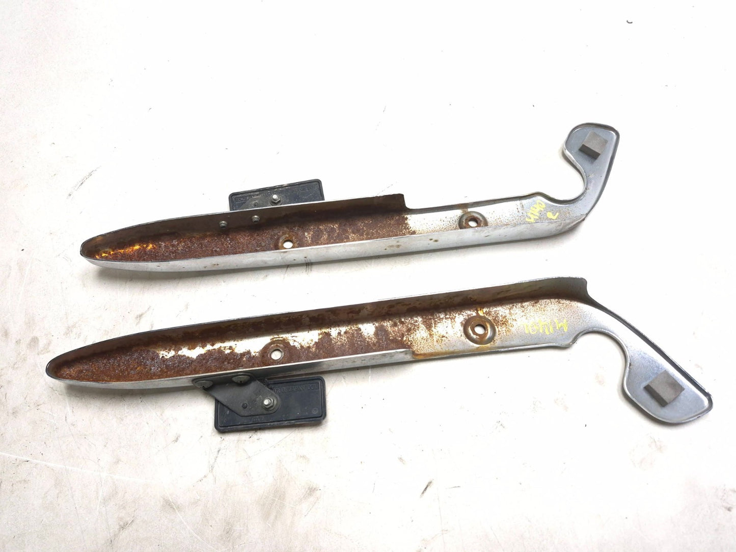2006 Suzuki Marauder Gz250 Rear Frame Cover Left & Right Pair OEM