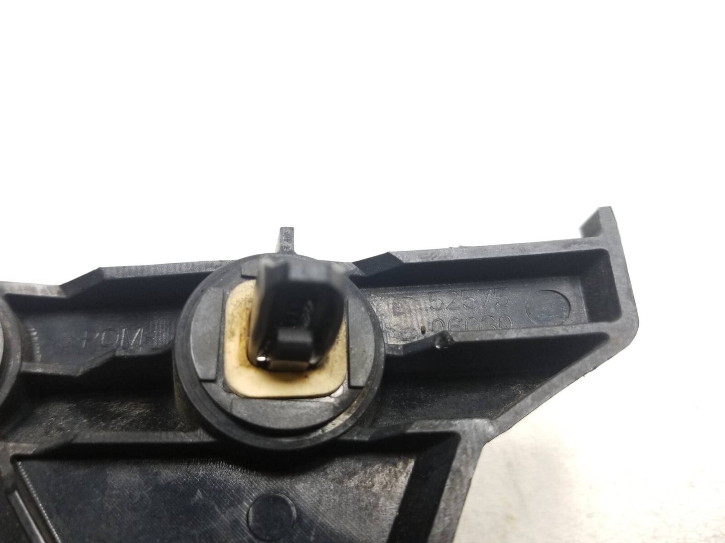 2007-2011 Toyota Camry Rear Bumper Retainer Bracket Left & Right 2pcs OEM