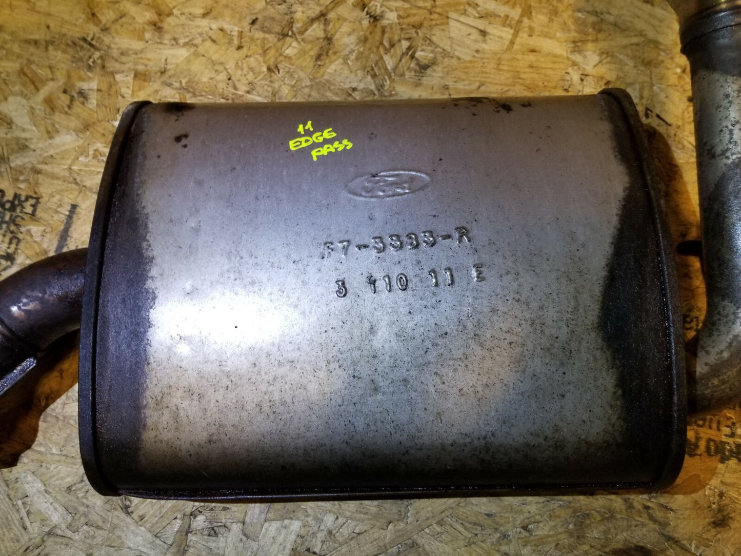 2011 Ford Edge Exhaust Muffler Rear Passenger Side Right OEM