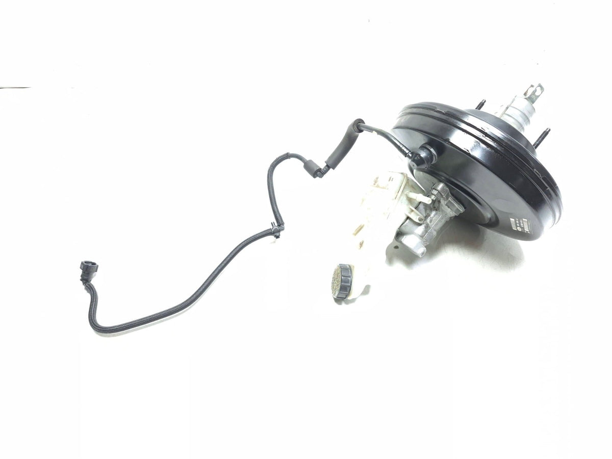 2013 Ford Focus St Power Brake Booster & Master Cylinder OEM