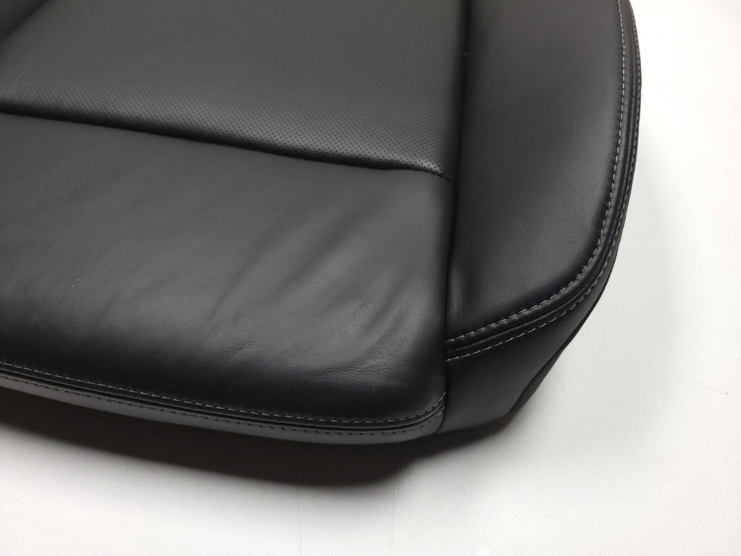 2013 - 2018 Cadillac Ats Front Right Passenger Seat Cushion Bottom Lower OEM