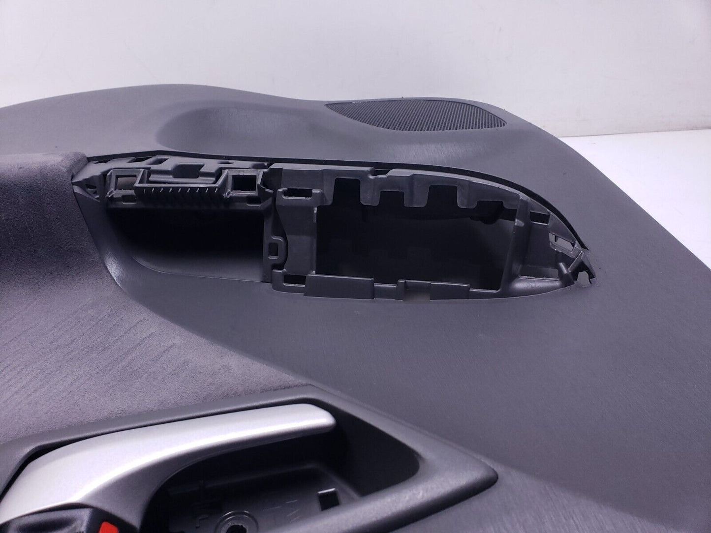 10 11 12 13 14 15 Toyota Prius Rear Door Panel Trim Right Passenger 67617-x1b00