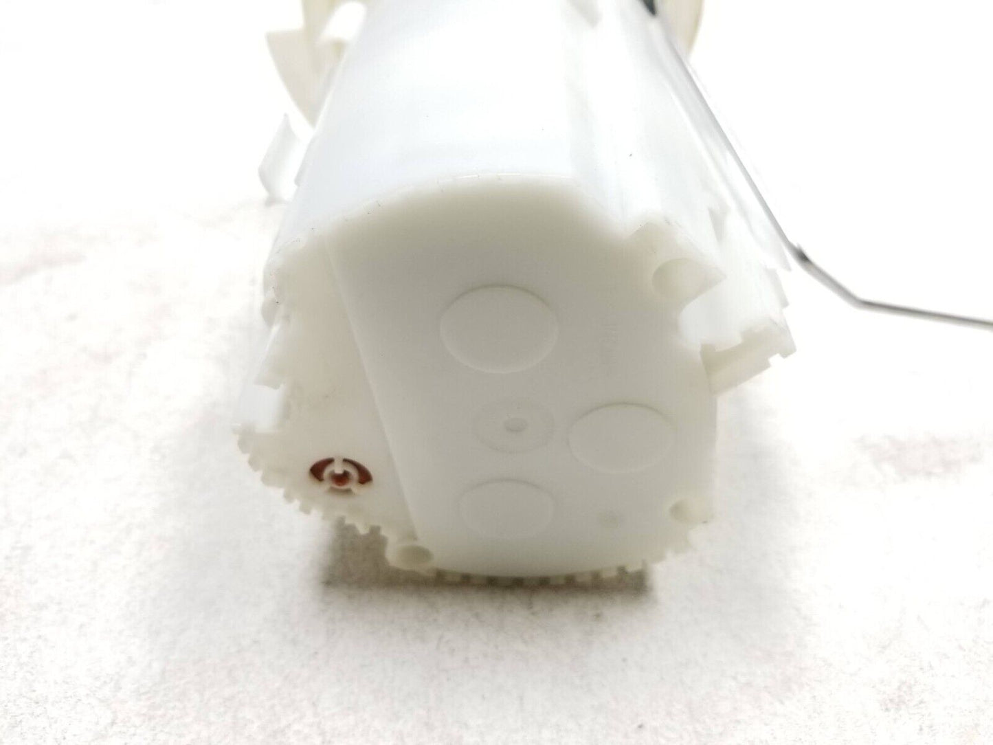 12 - 18 Ford Focus Fuel Pump Bv61-9h307-ne OEM