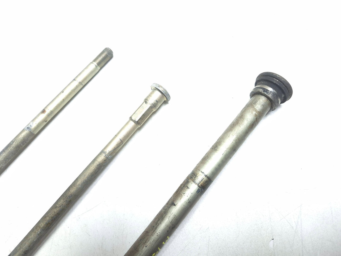 2009 Kawasaki Concours 14 Zg1400 Rear Wheel Axle & Frame Pivot Bolts  OEM