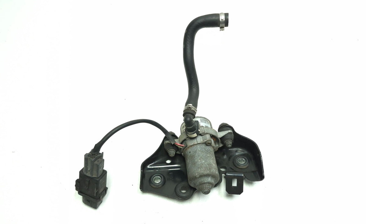 2012 Chevrolet Cruze Power Brake Booster Vacuum Pump 20998928 OEM