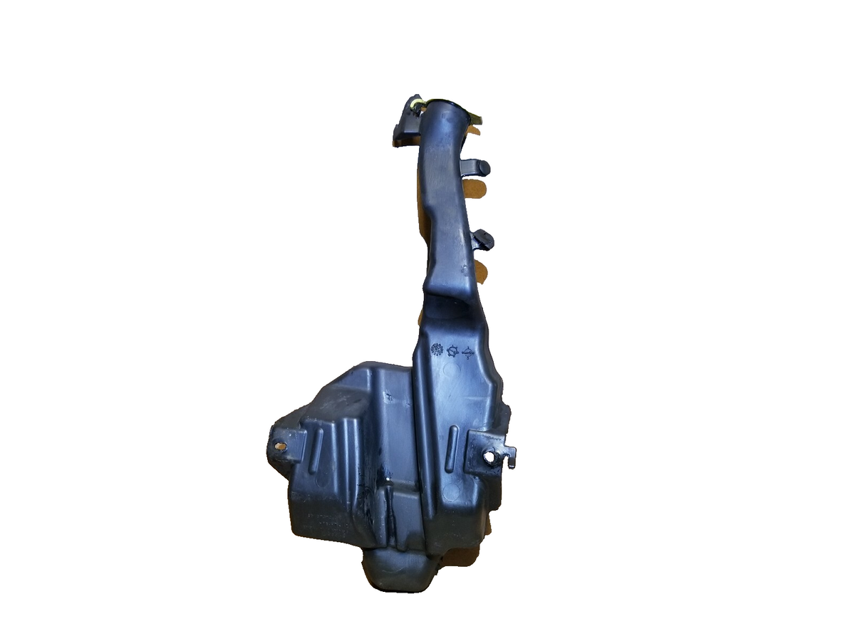 2010 Jeep Grand Cherokee Washer Fluid Reservoir OEM