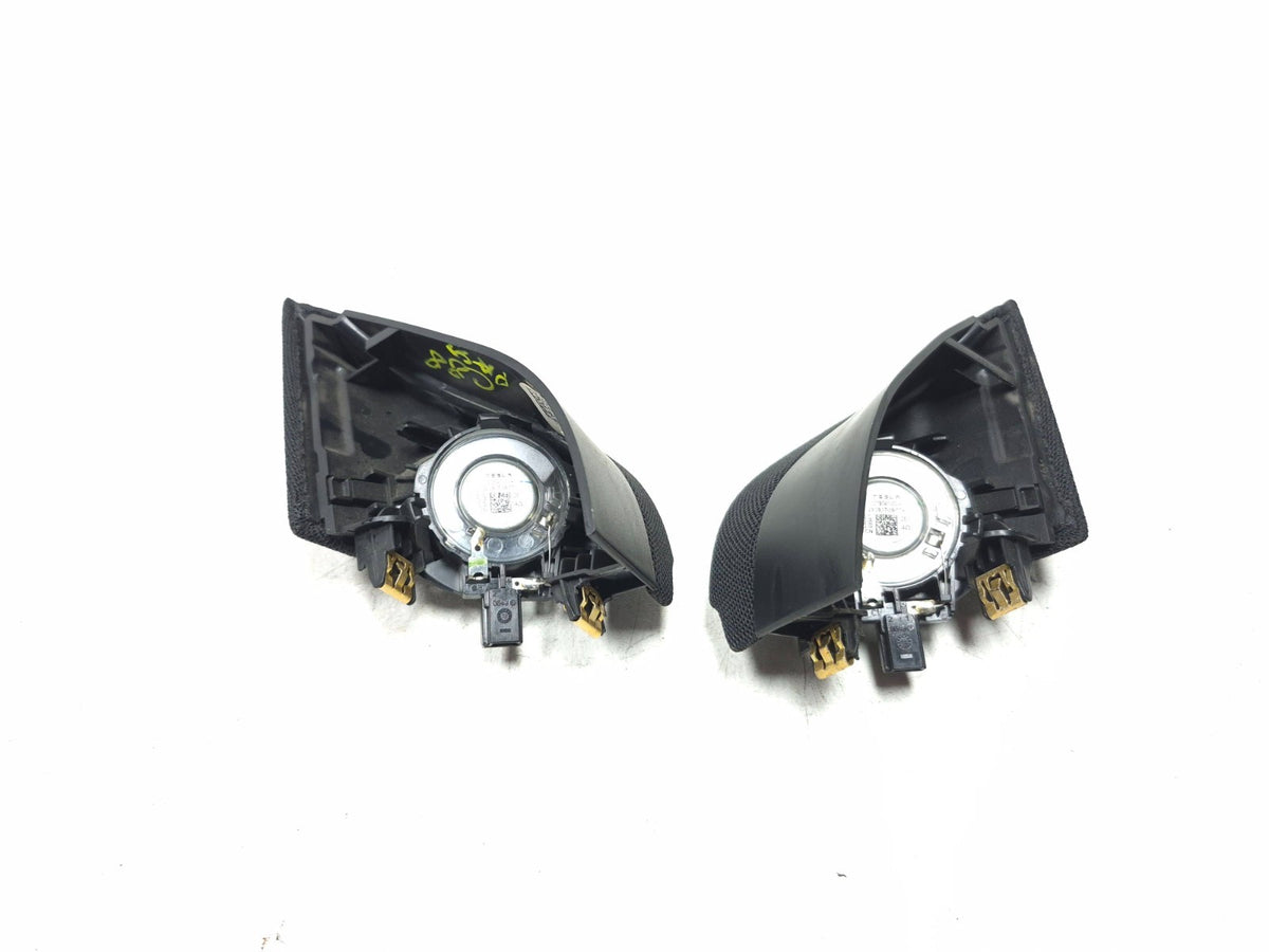 2018 Tesla Model 3 Door Tweeter Corner Trim Cover W/speaker Left & Right OEM