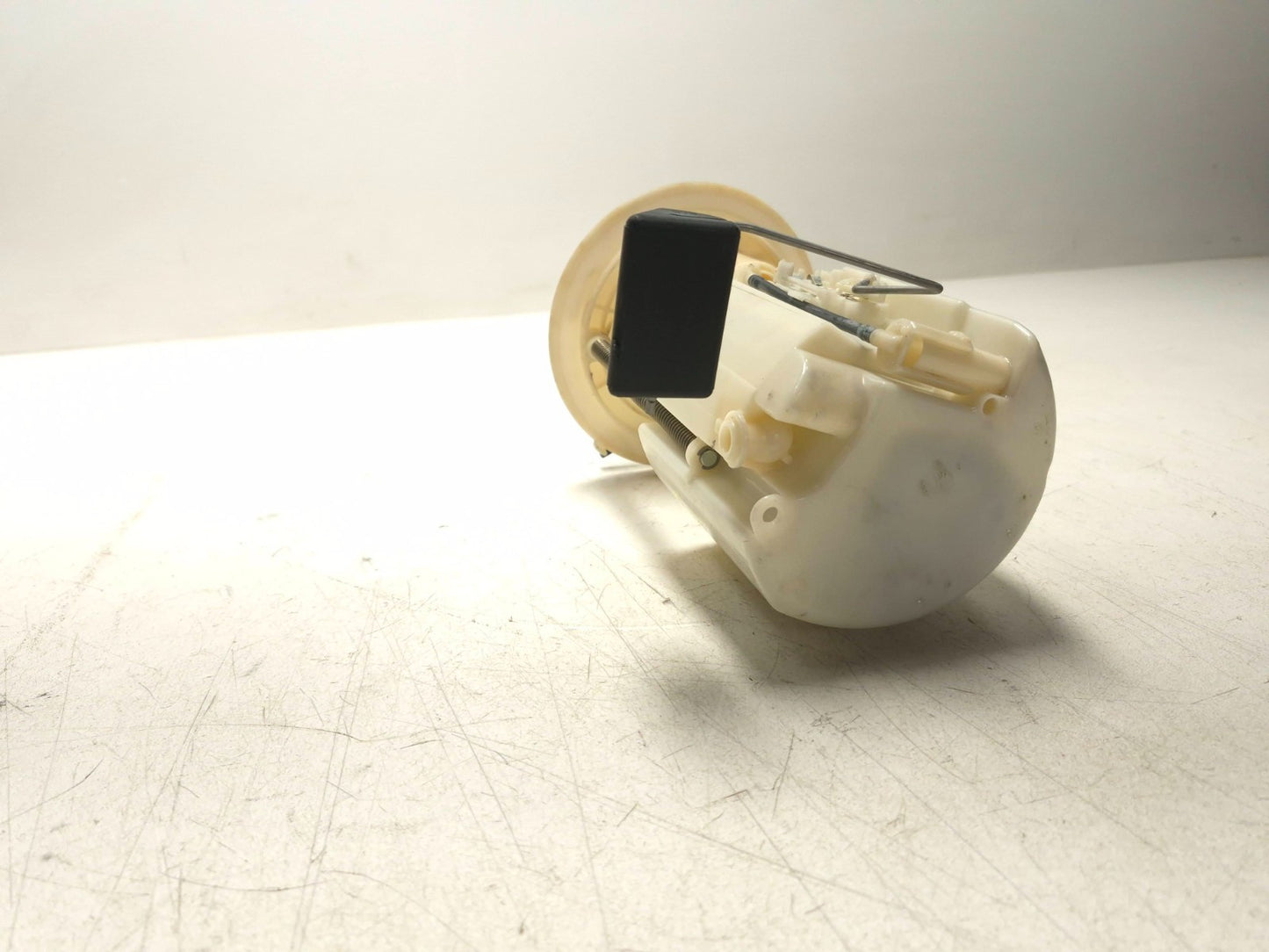 2007 Toyota Corolla Fuel Pump 77020-02181 OEM