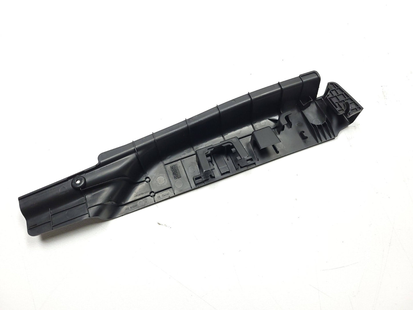 17 22 Buick Encore Seat Side Trim W/ Guide Sleeve Front Passenger Side Right OEM