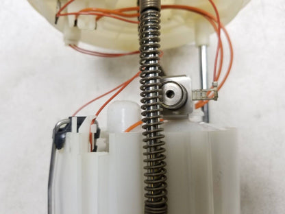 12 - 18 Ford Focus Fuel Pump Bv61-9h307-ne OEM