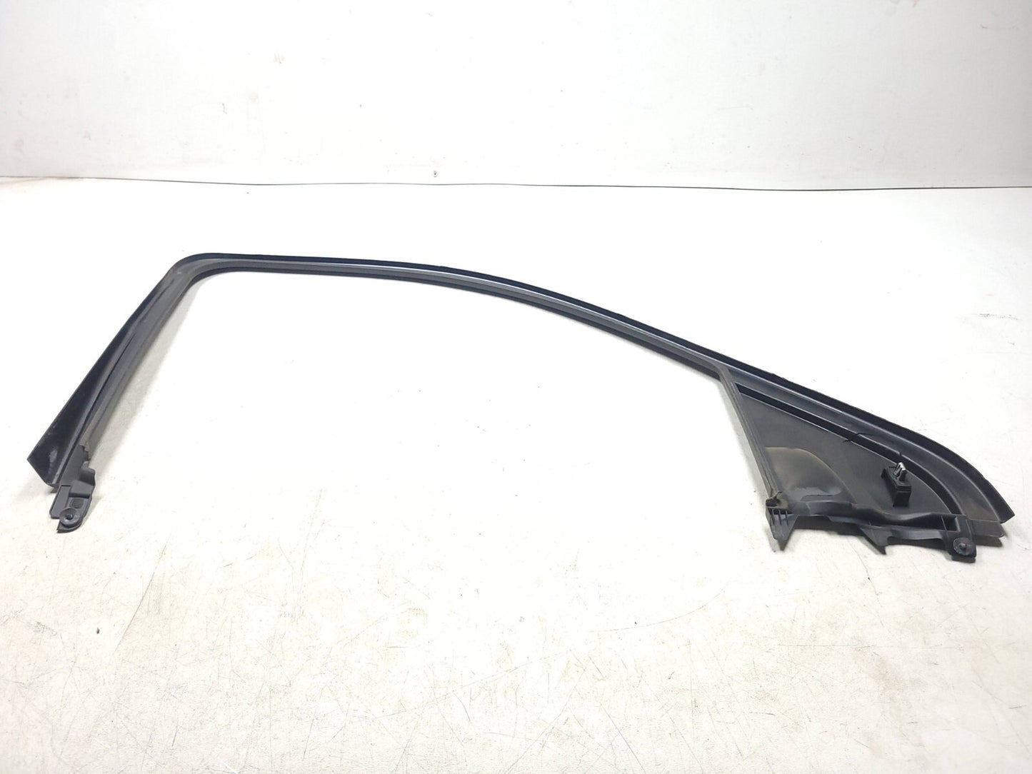 2017 Chevrolet Silverado 1500 Door Window Frame Trim Cover 4pcs OEM