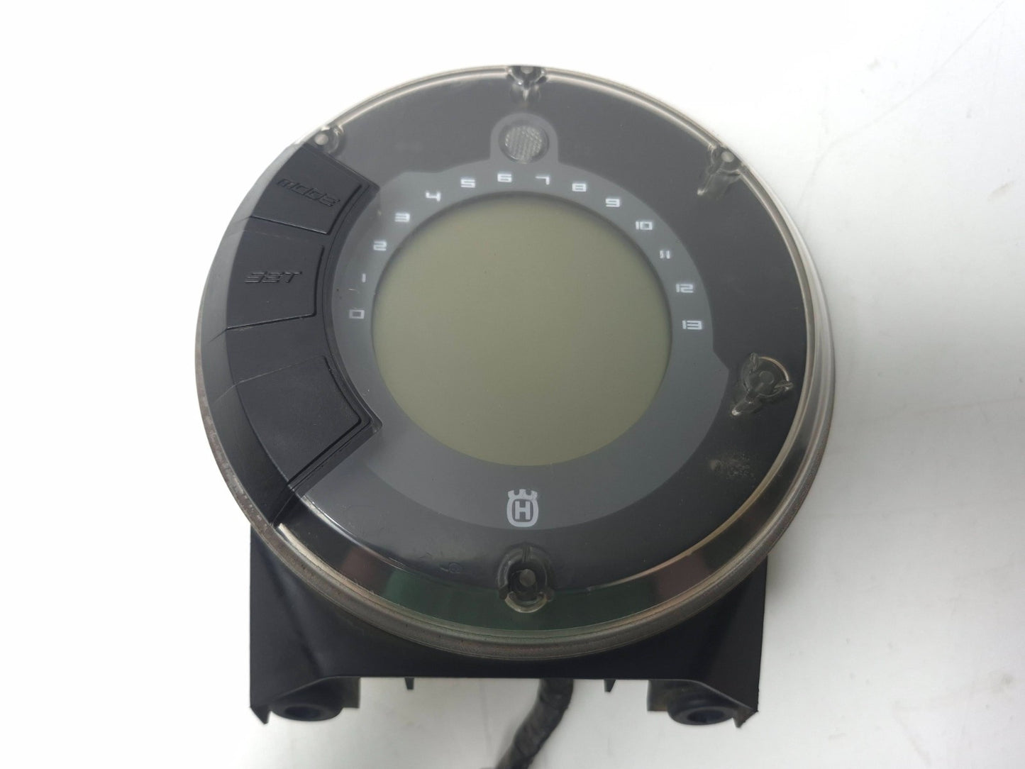 2018 Husqvarna Svartpilen 401 Speedometer Gauge Meter OEM