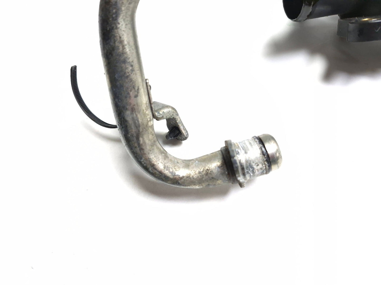 2018 Nissan Altima 2.5l Thermostat Housing Hose Pipe OEM