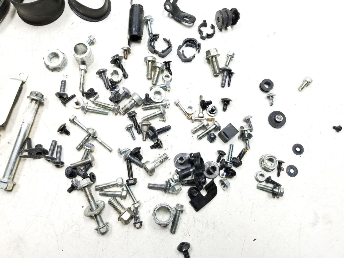 19 - 23 Honda Cbf300 Na Misc Bolts Hardware Screws Brackets OEM