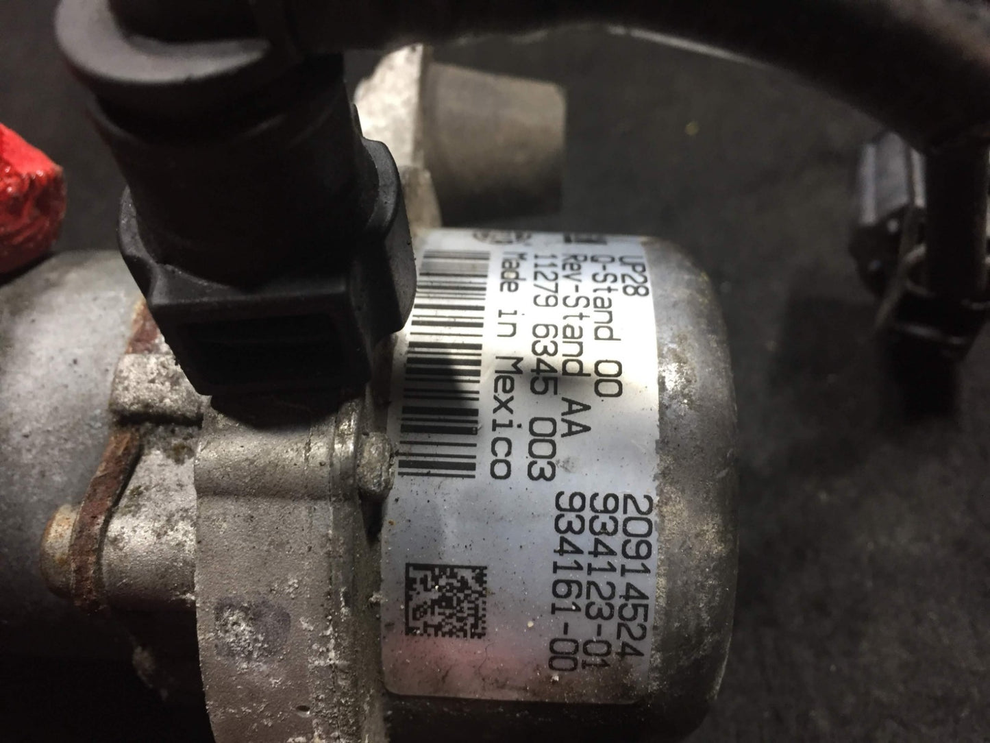2012 Buick Lacrosse Power Brake Booster Vacuum Pump OEM