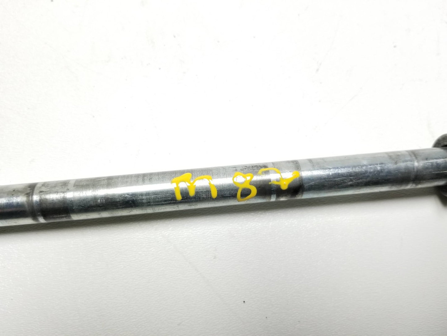 1990 Kawasaki Vn750 Vulcan Front Axle Hardware Wheel OEM