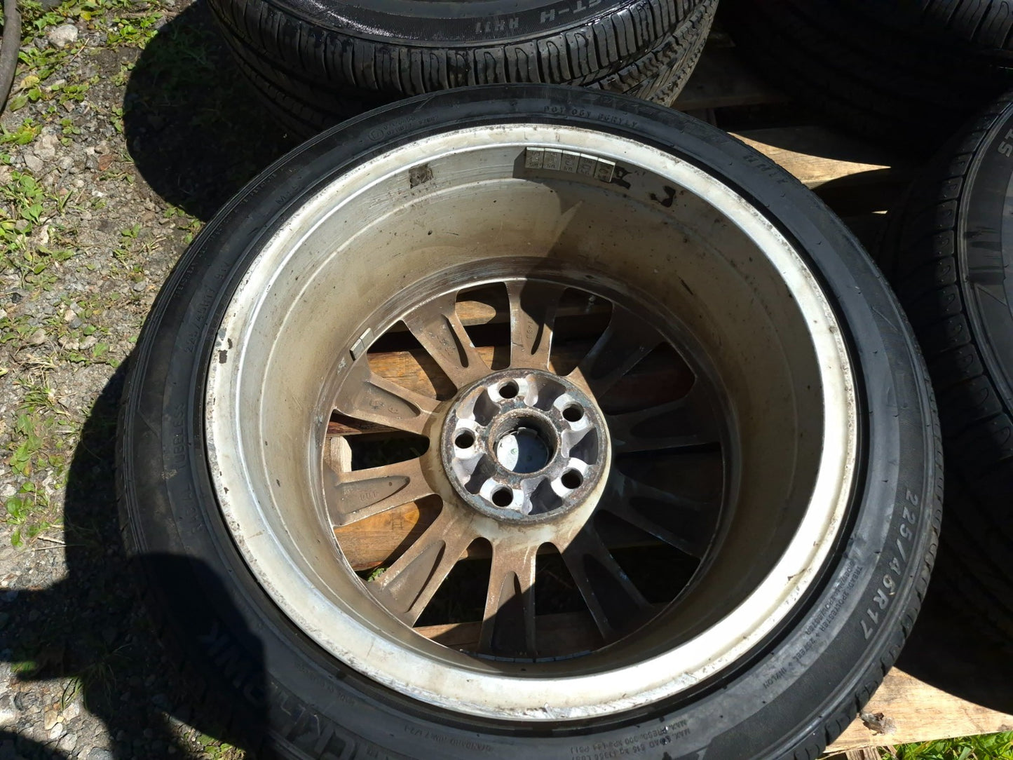 2009 Lexus IS250 Wheel Rim W/ Tire 225/45/r17 17x8j 9/32 4 Pcs OEM
