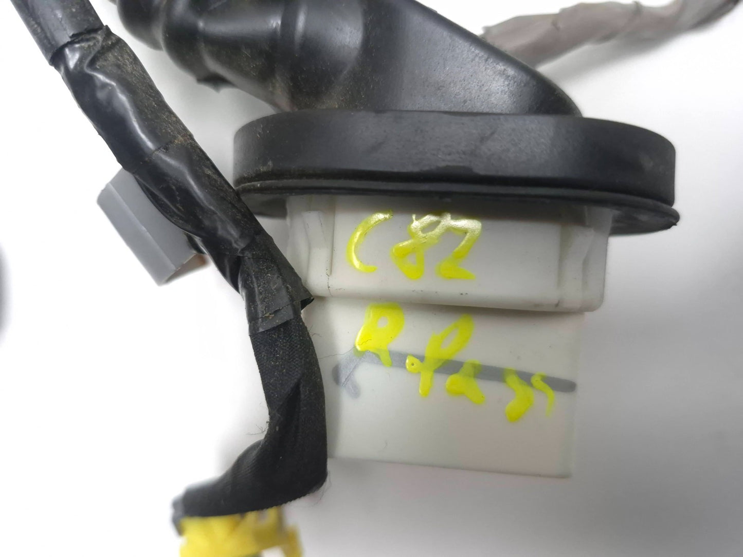 2013 Cadillac Escalade Rear Door Wire Harness Passenger Side Right OEM