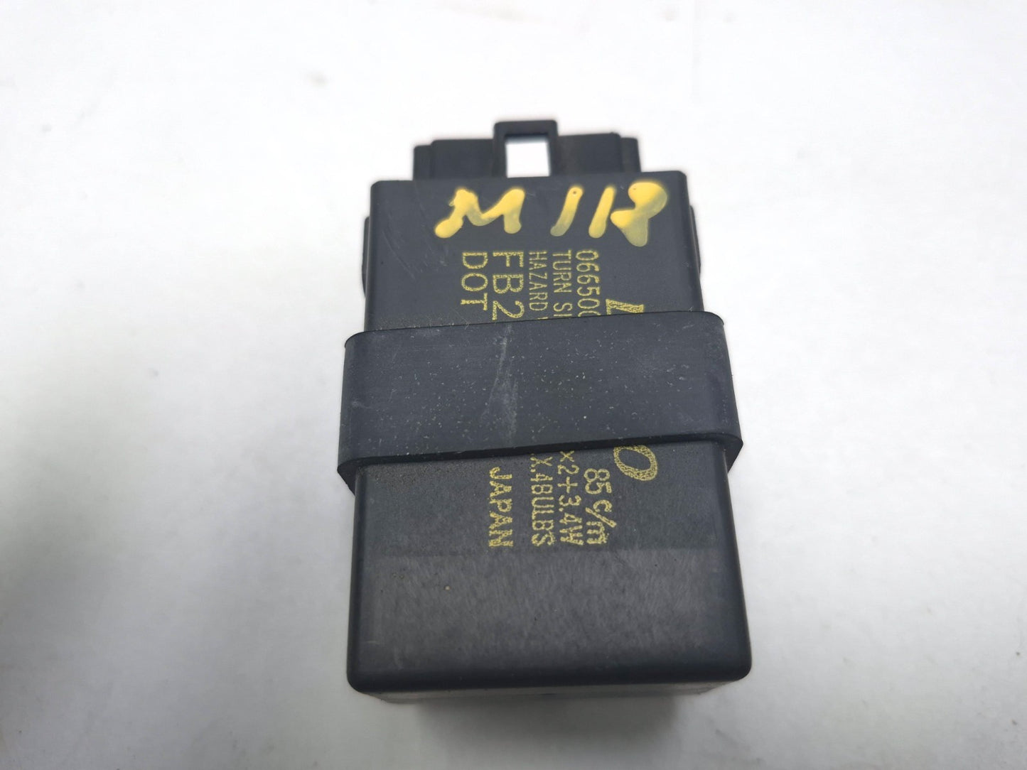 2004 Kawasaki Vulcan 2000 Turn Signal Relay OEM