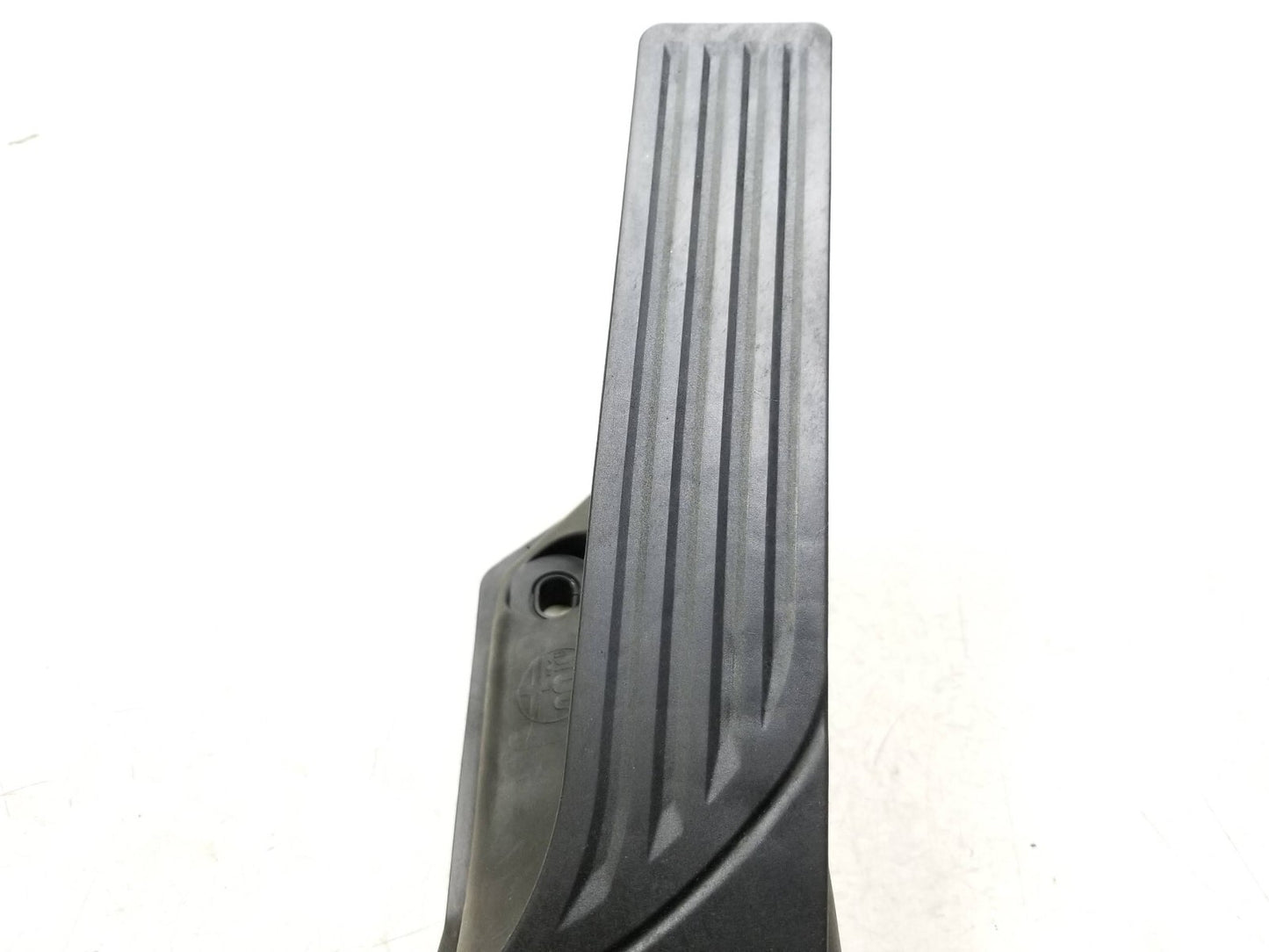 2017-2023 Alfa Romeo Stelvio Pedal Accelerator OEM