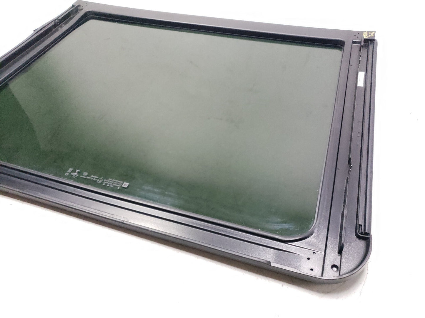 2022 Chevrolet Trailblazer Rear Sunroof Window Glass  OEM