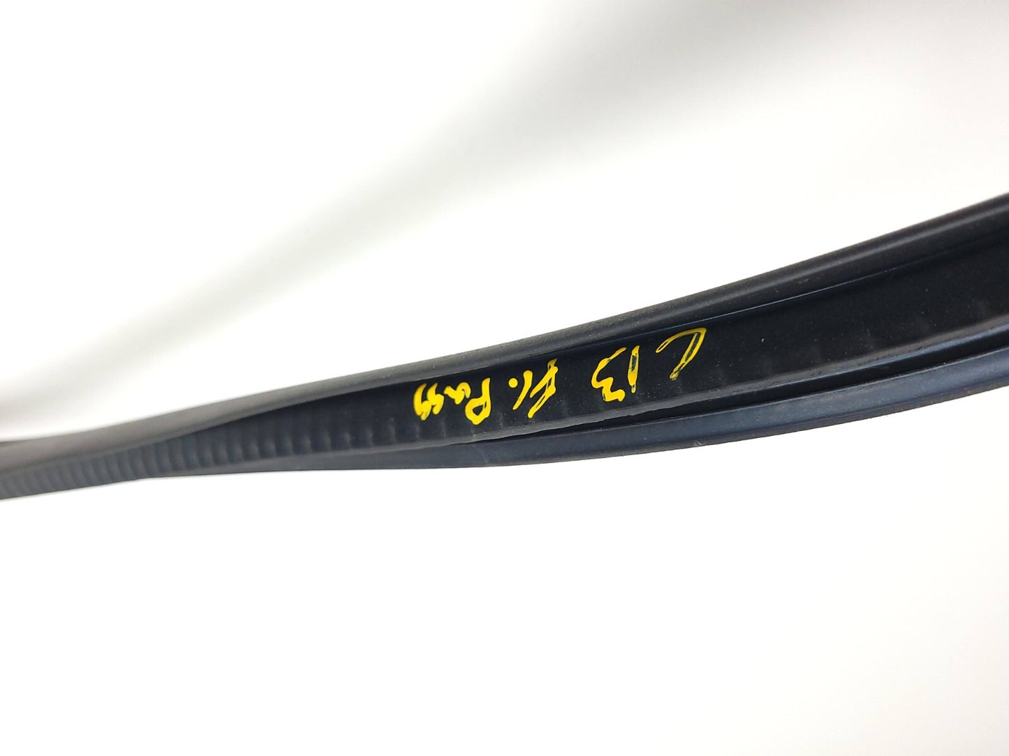 2007 - 2015 Mazda Cx-9 Door Weatherstrip Seal Front Passenger Side Rh 2pcs OEM