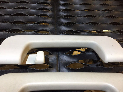 05 06 07 08 Audi A6 C6 Roof Grab Handle Set 4pcs 8p0857607 OEM