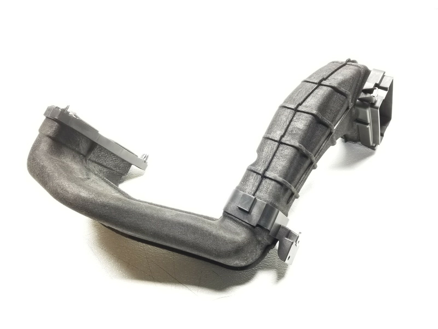 2014 Buick Lacrosse Hybrid High Voltage Battery Cooling Air Pipe Duct OEM