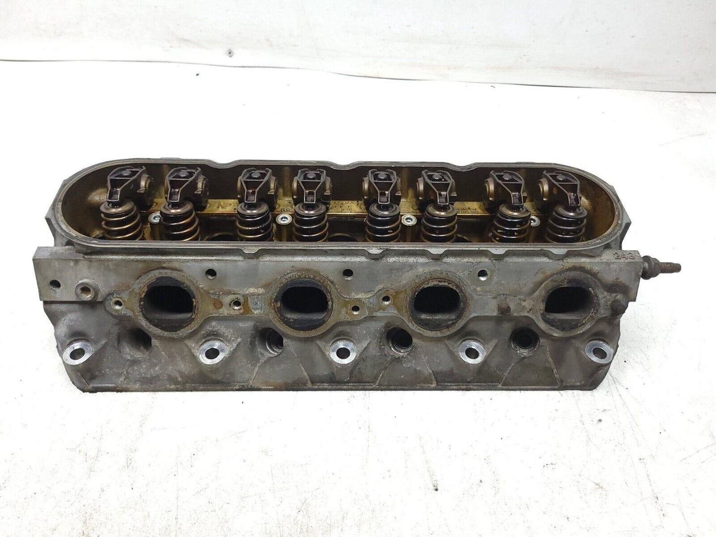 10-14 Chevrolet Suburban Engine Cylinder Head Left & Right Pair 5.3l OEM