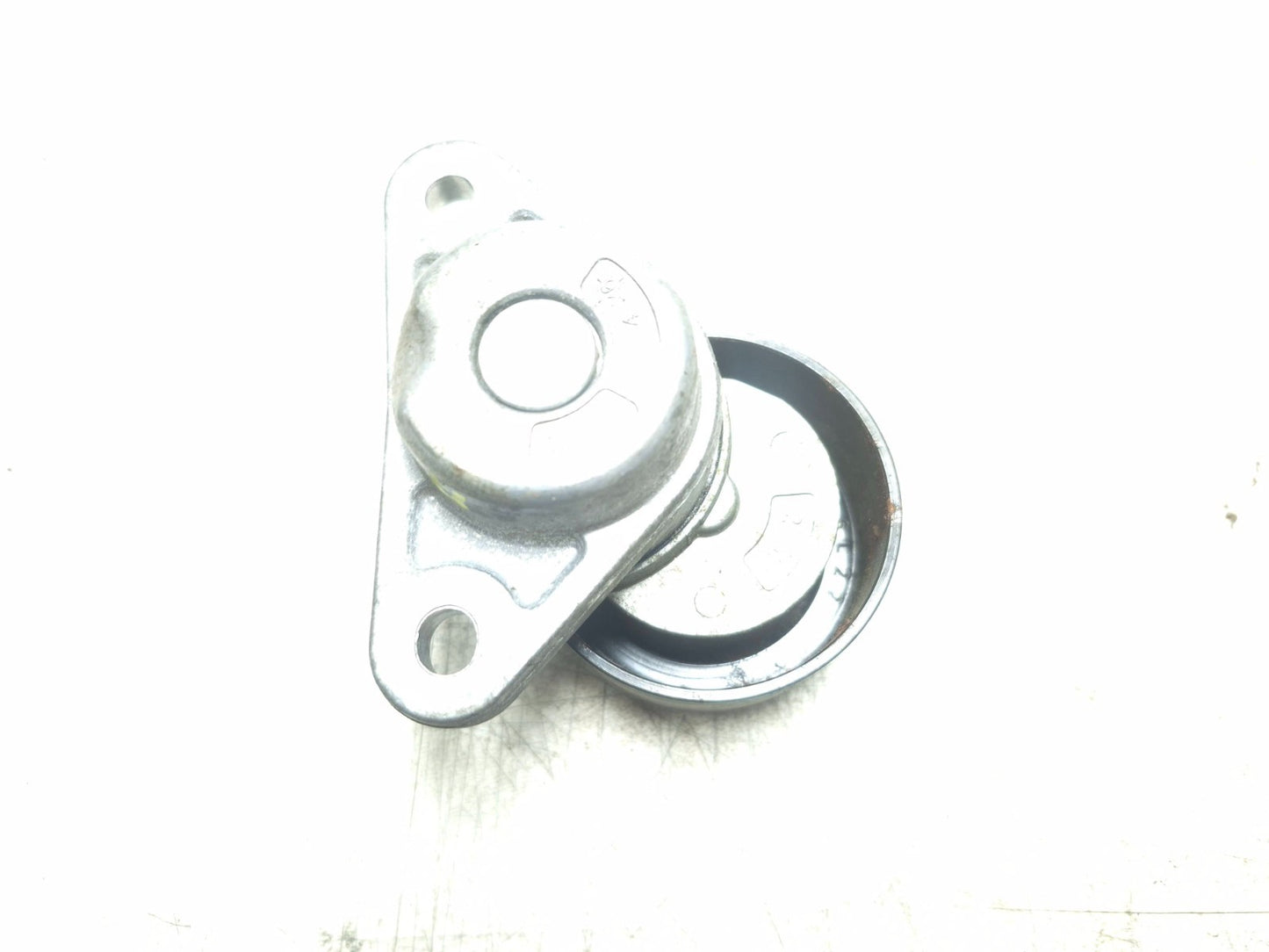 2017 Cadillac Xt5 Drive Belt Tensioner 3.6l OEM