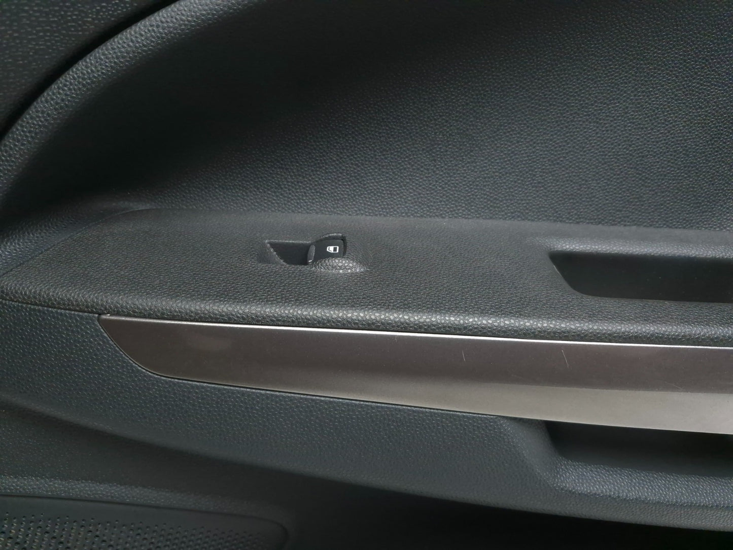 2019 Ford Ecosport Door Panel Trim Front Passenger Side Right OEM