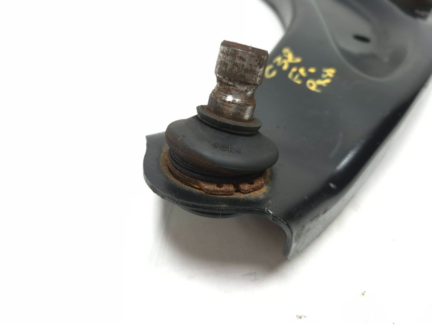 2015 Nissan Juke Front Lower Control Arm Left & Right OEM