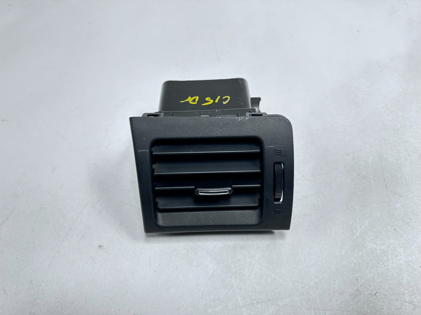 12-15 Subaru Impreza Dash Air Vent Pair OEM Sedan