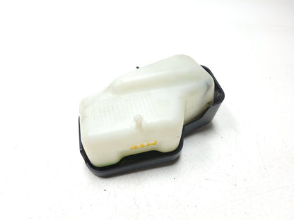 15 - 24 Yamaha Yzf-r3 Coolant Overflow Expansion Tank  OEM