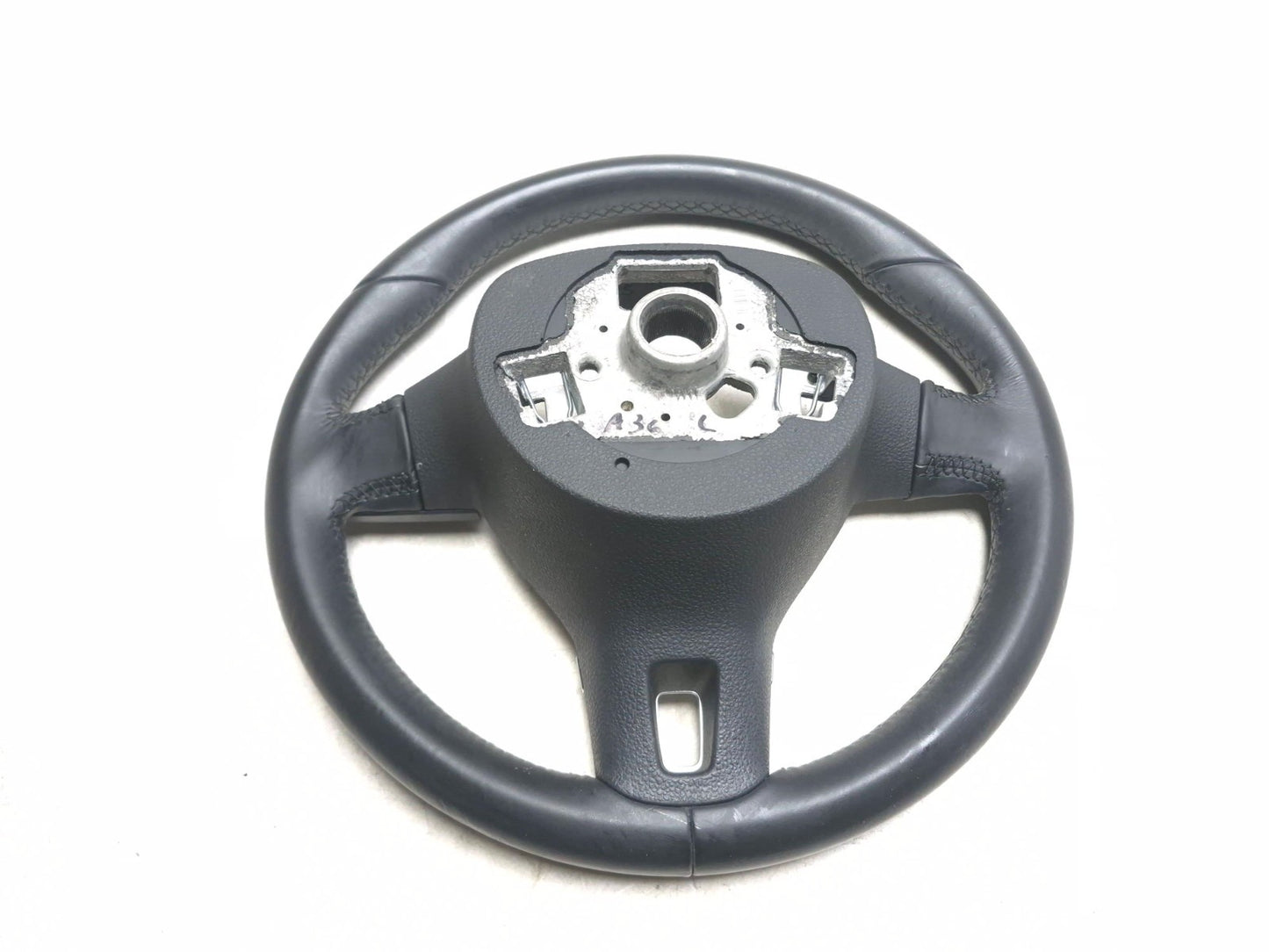 2014 Volkswagen Passat Leather Steering Wheel OEM