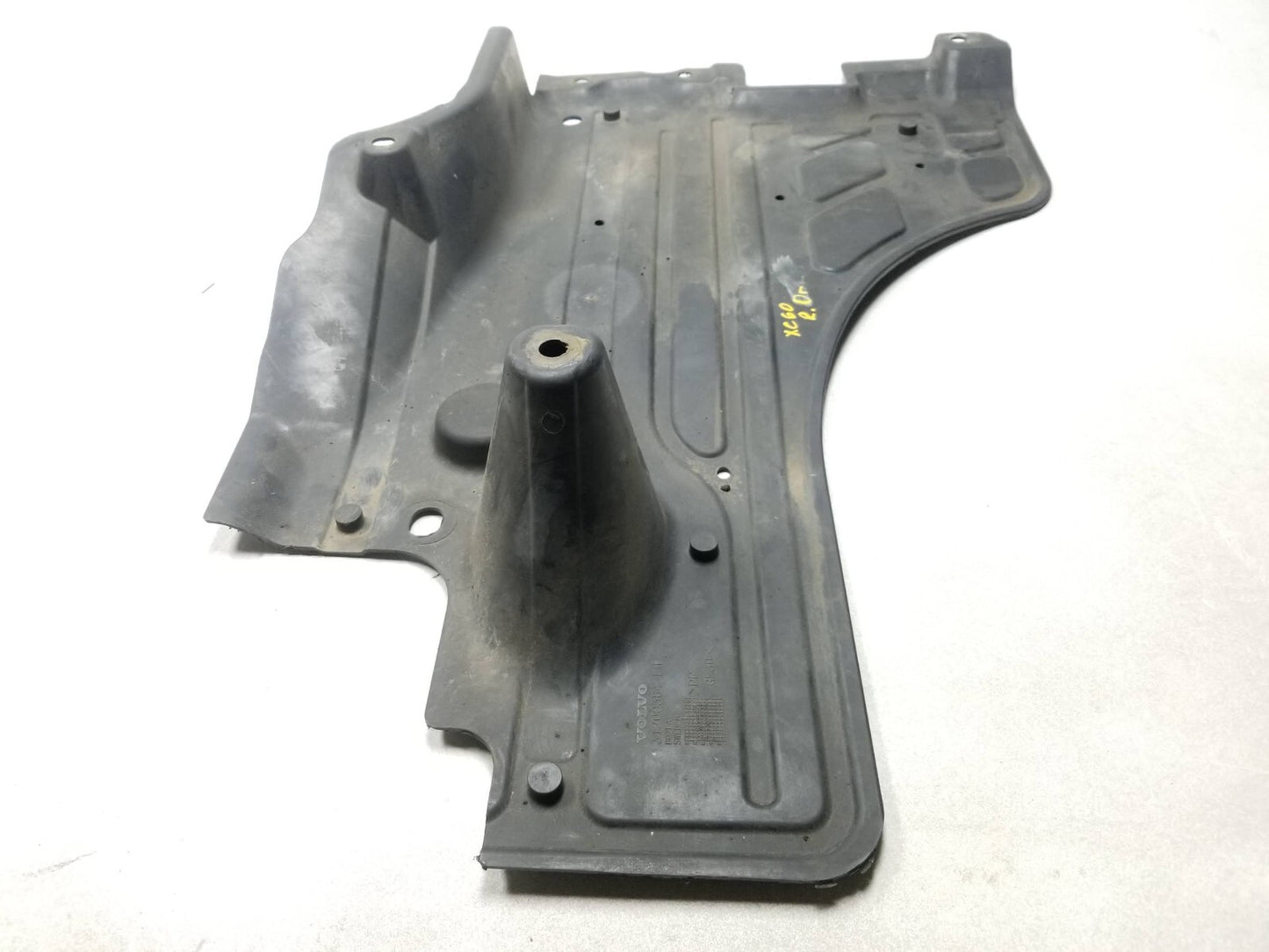 2010 Volvo XC60 Fuel Tank Splash Heat Shield 2pcs OEM
