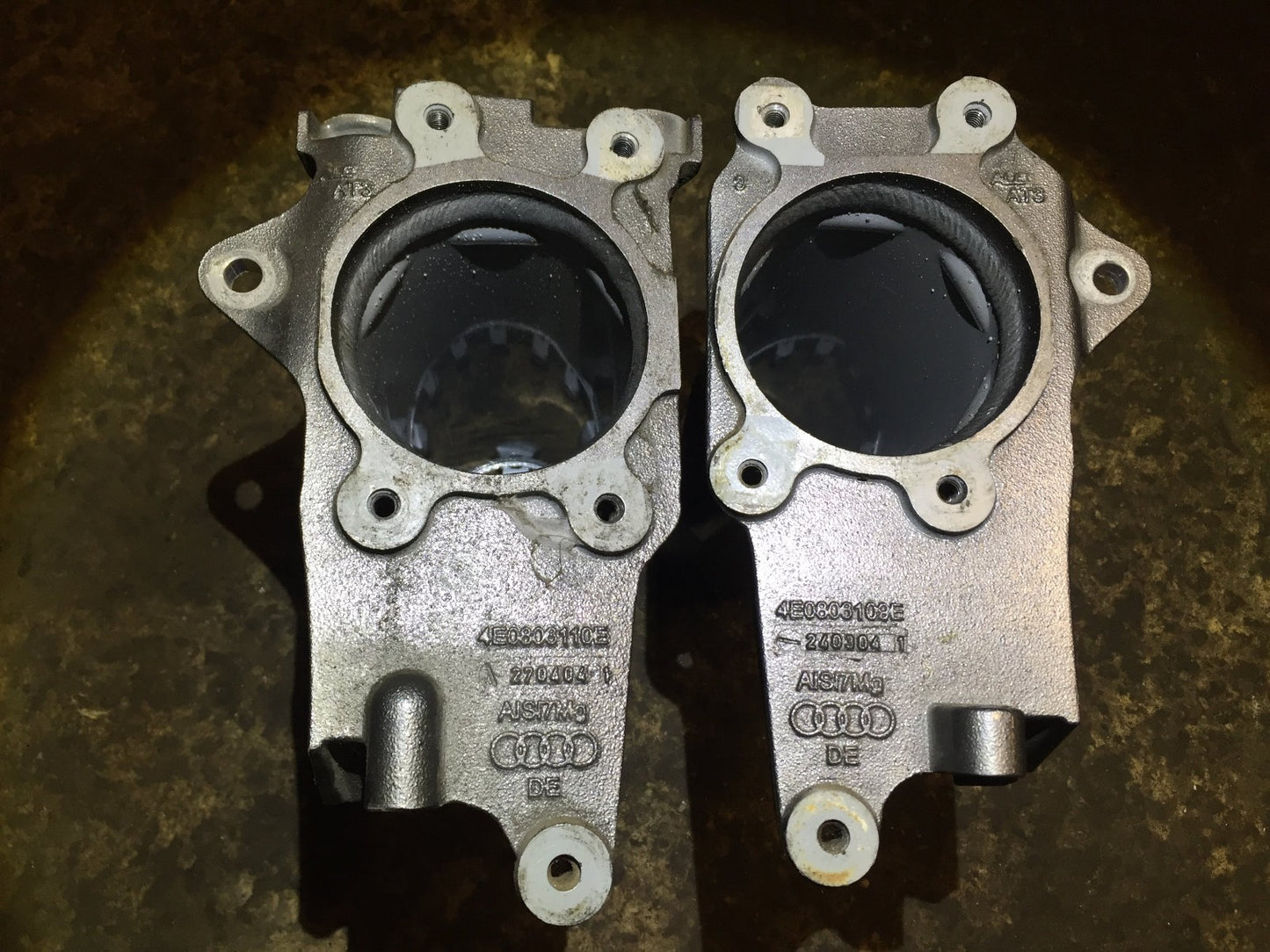 04-09 Audi A8 Front Left & Right Chassis Leg Extension Beam Absorber Pair OEM