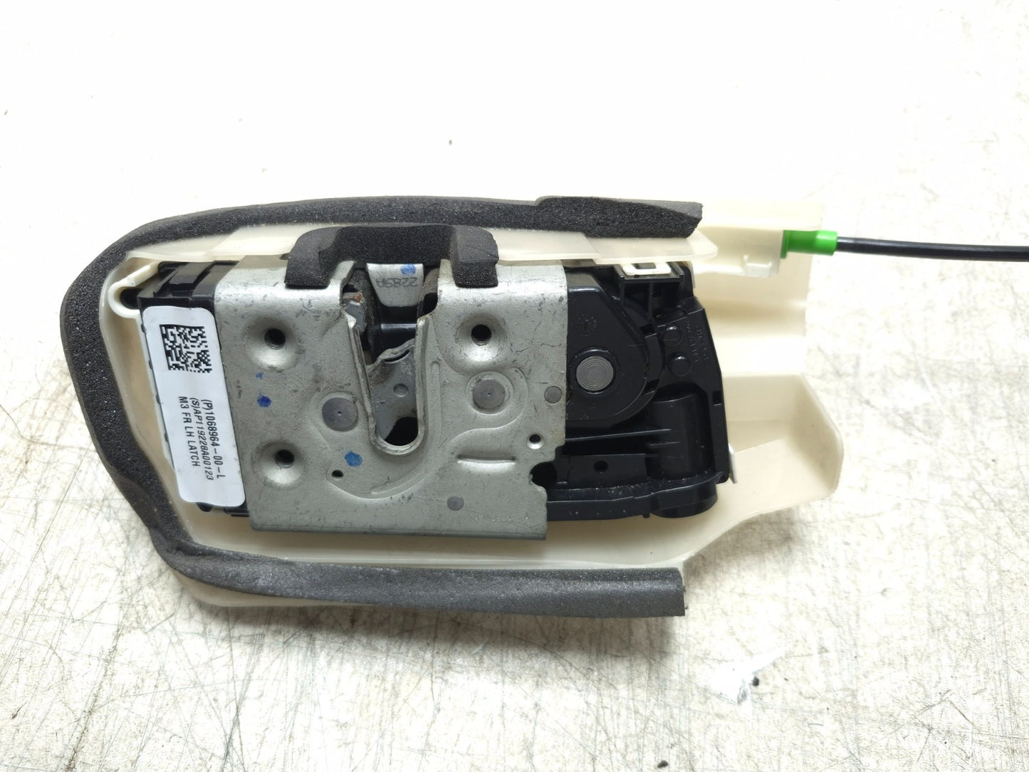 2019 Tesla Model 3 Door Lock Actuator Front Driver Side Left OEM