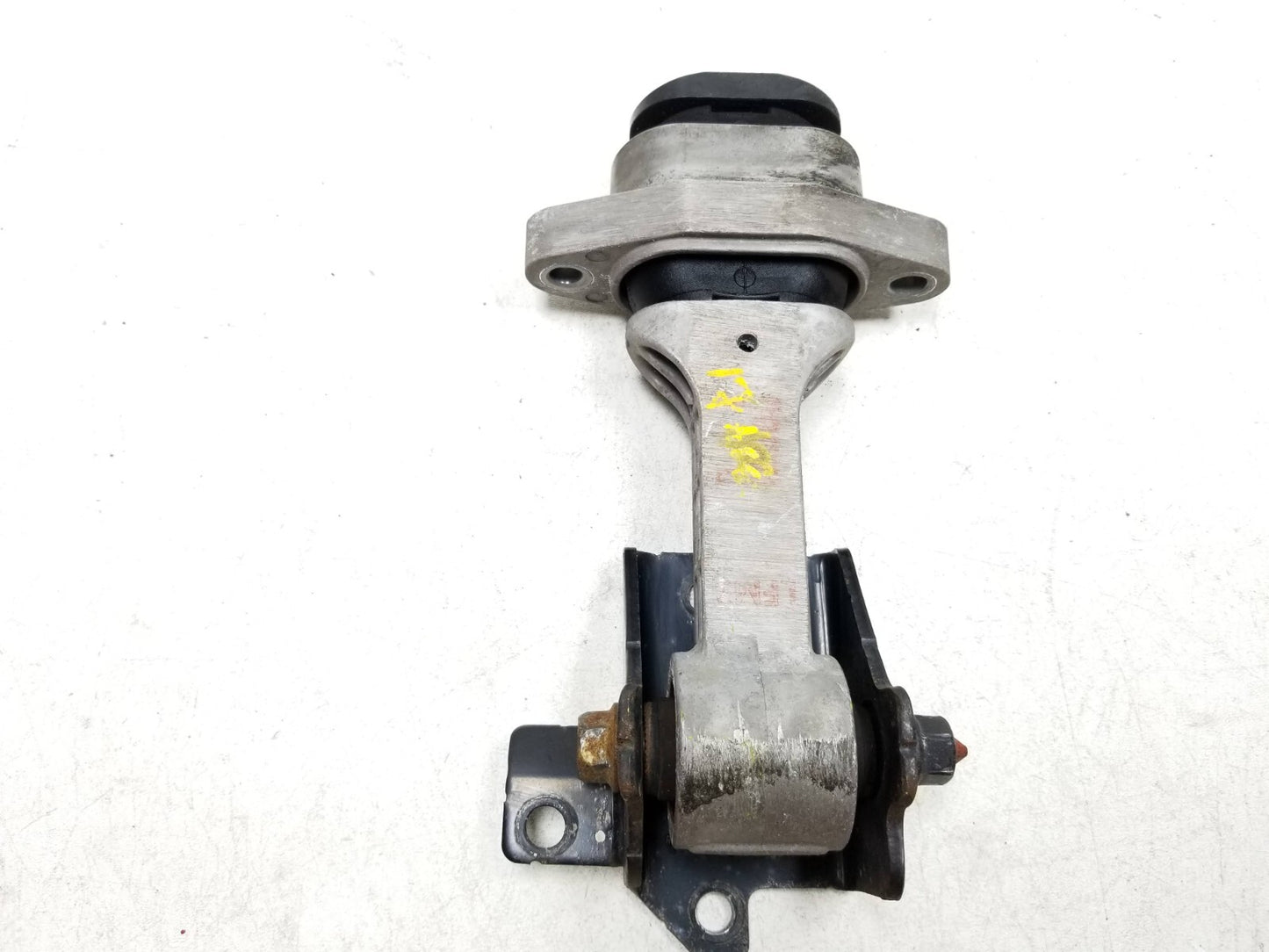 2012 - 2017 Hyundai Accent Front Lower Engine Torque Strut OEM