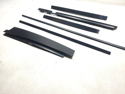 2007 Range Rover Rear Door Molding & Weatherstrip Seal Driver Side Left Set OEM