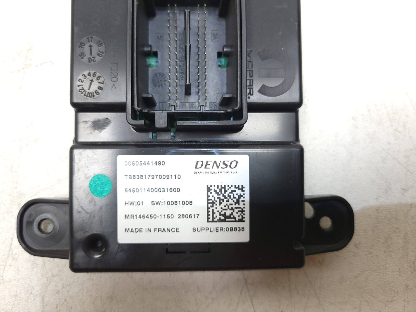 2018 Alfa Romeo Stelvio A/c Heater Blower Motor Control Module OEM