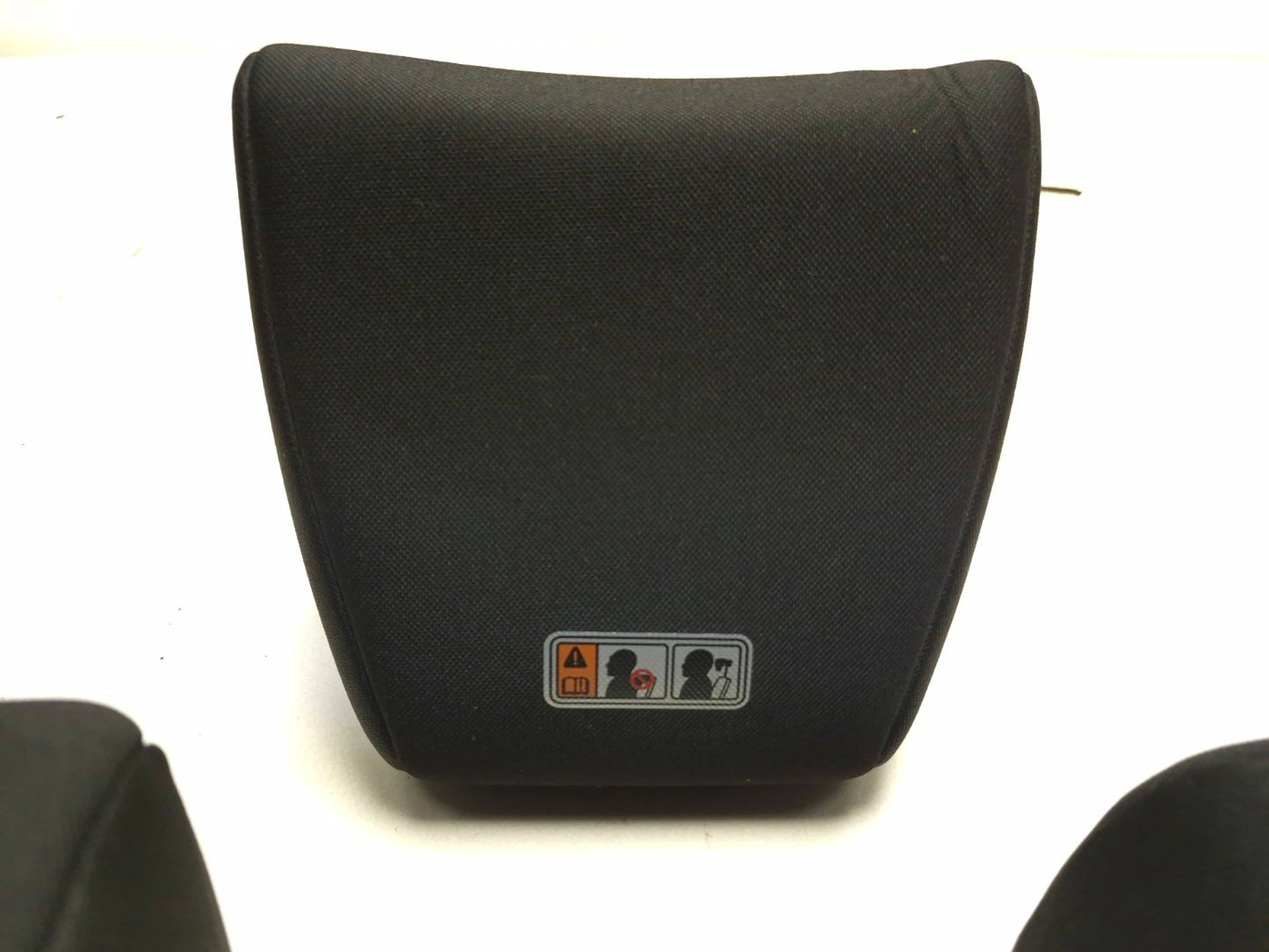 2019 Hyundai Kona Rear Seat Headrest 3 Pcs OEM